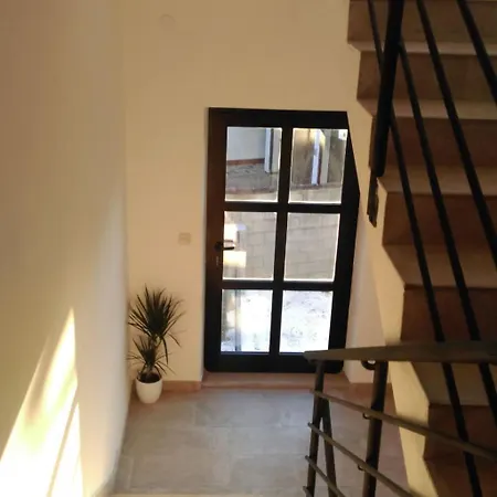 Mit Drei Schlafzimmern Und Meerblick By Interhome *